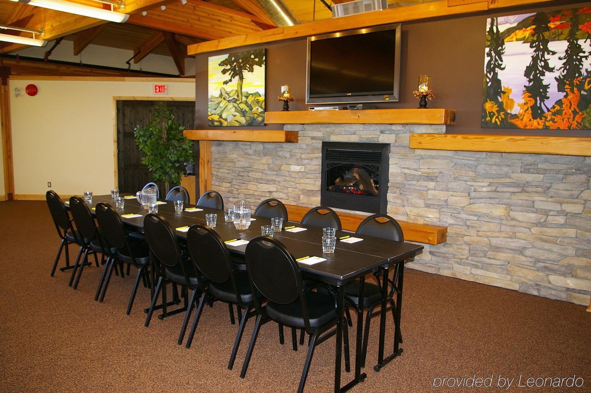 Hotel Super 8 By Wyndham Kenora Negocio foto
